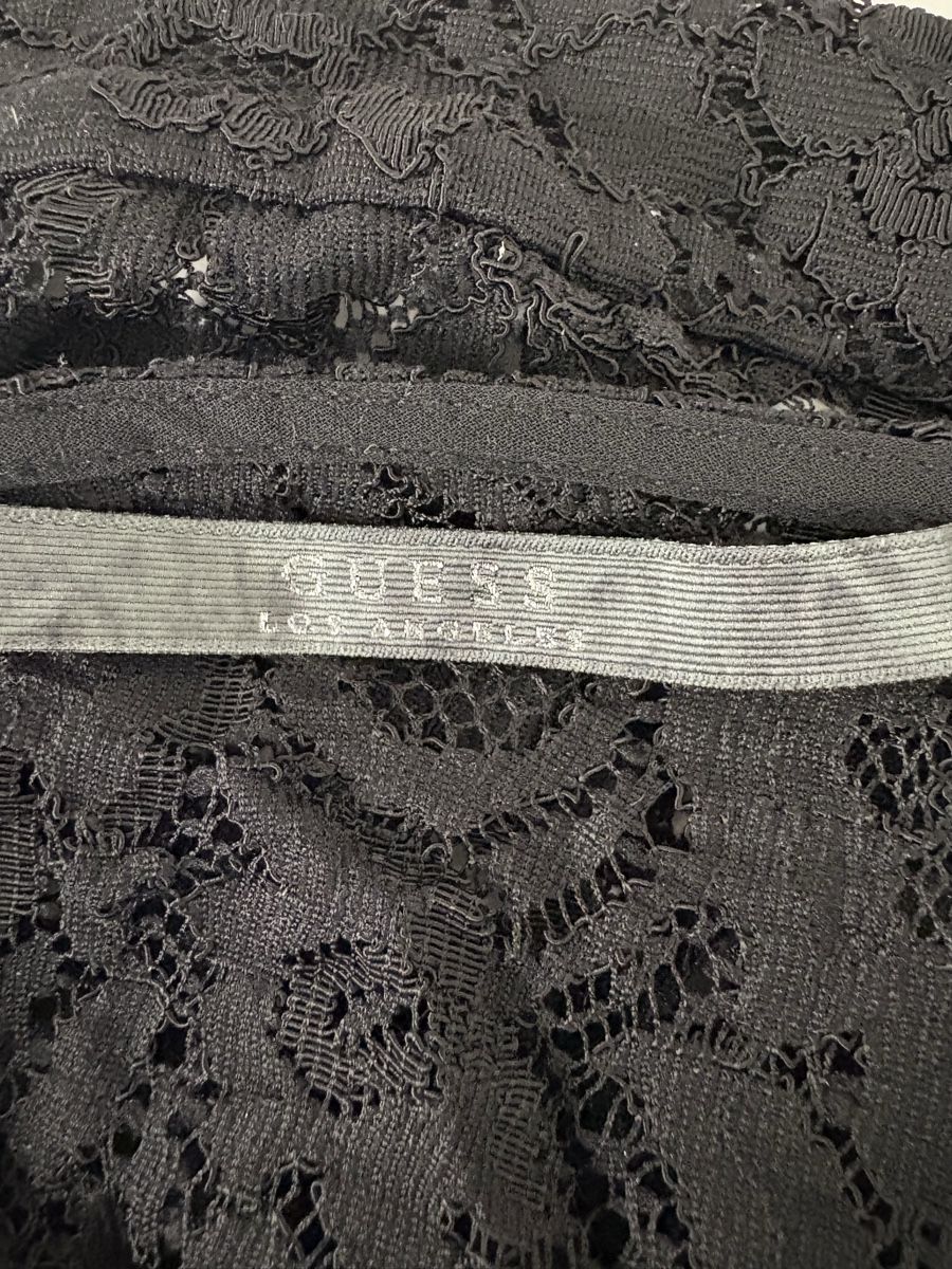 Guess Camicette: Guess Kurzarm Bluse Gr. L schwarz Spitze – Nuovo (secondo la descrizione) da Regensdorf venduto da secondchancefashion 5