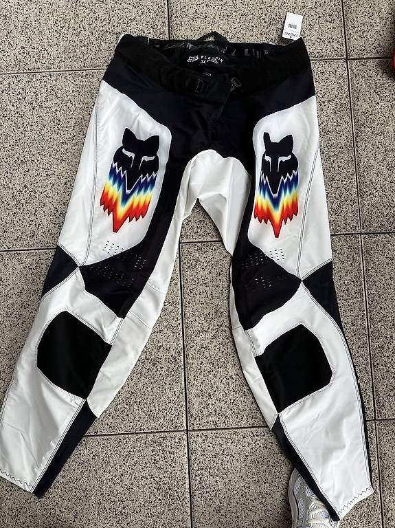 Pantaloni: Motorrad Hosen – Usato da Basel venduto da pau_s6pv