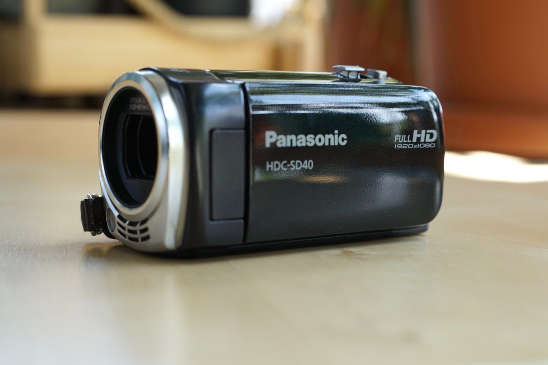 Panasonic Videocamere: panasonic hdc-sd40 handycam 16.8 optical zoom – Usato da Frauenfeld venduto da Camel16 3