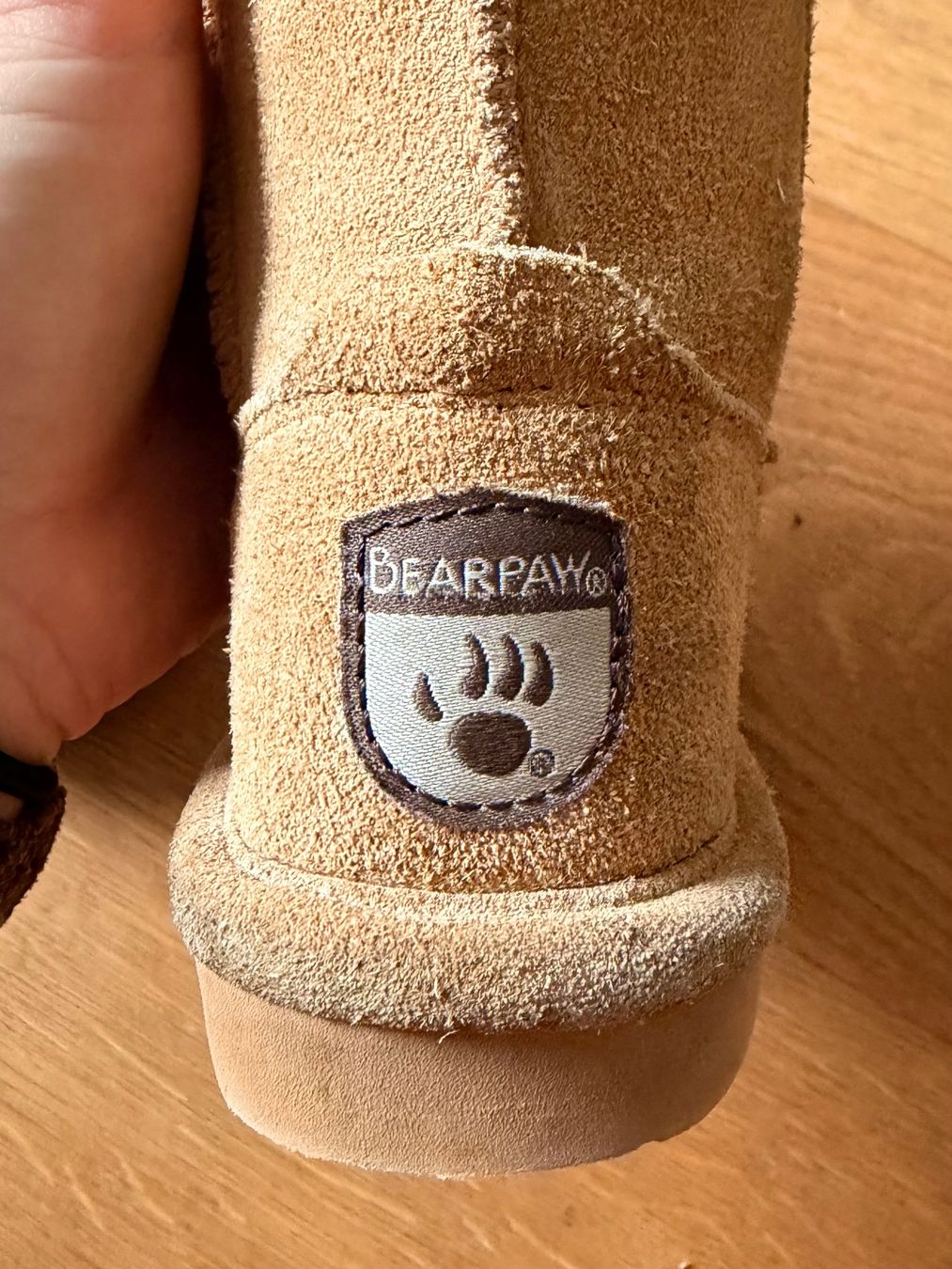 Herrenschuhe: BEARPAW Kinderstiefel – Gebraucht aus Kilchberg ZH von van_566t 4