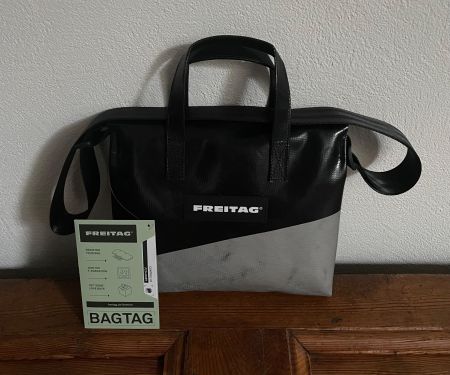 NEW BLACK (SILVER) Freitag Ruby F274 Bag/NEW BLACK (SILVER)!