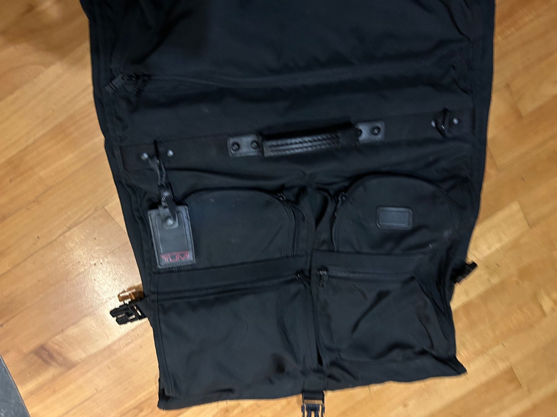 Tumi Valigie: Reisekleidersack/koffer – Usato da Zumikon venduto da Uranus88 7
