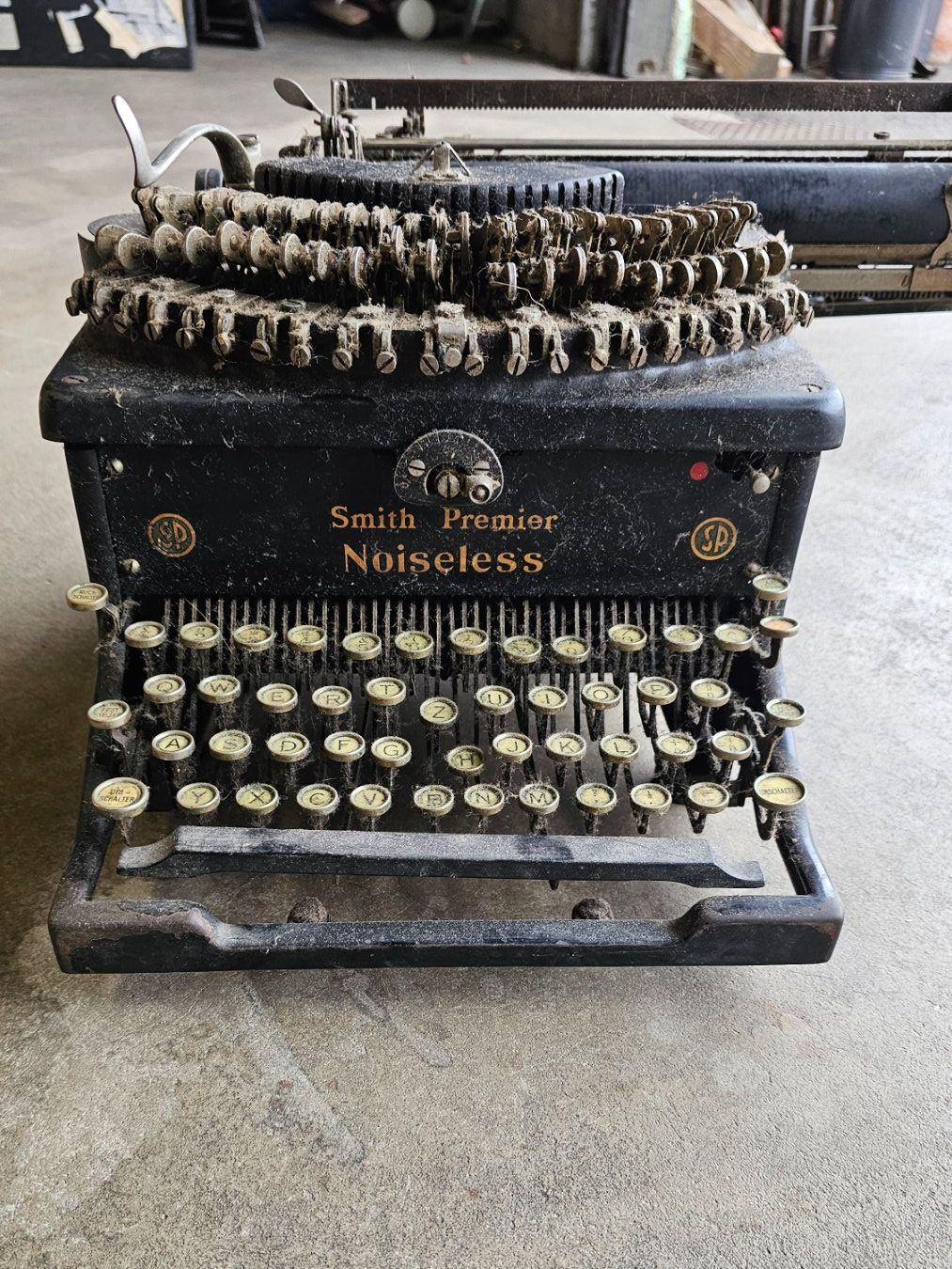 Macchine da scrivere: Vintage Schreibmaschine SMITH PREMIER NOISELESS – Usato da Diessenhofen venduto da Osio