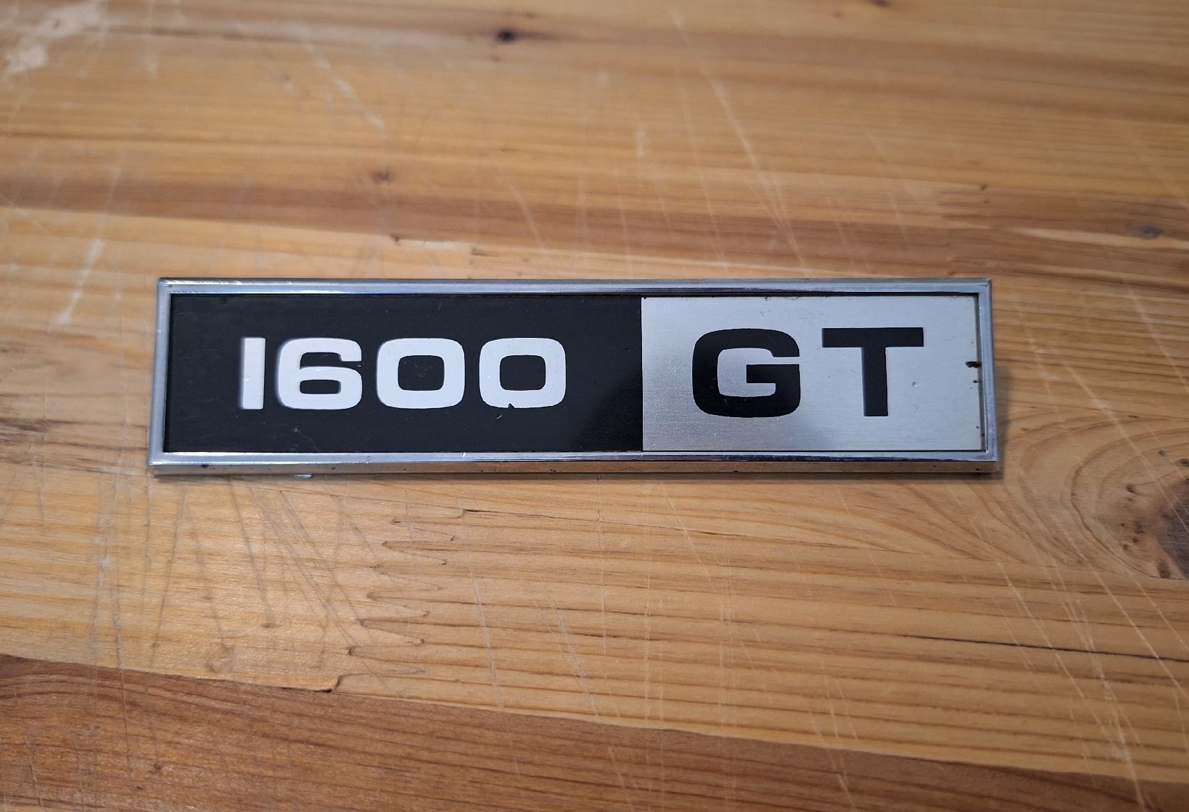 Ford Alle Autoersatzteile: Ford 1600 GT Embleme – Gebraucht aus Triesen von BLACKSHEEP75 3