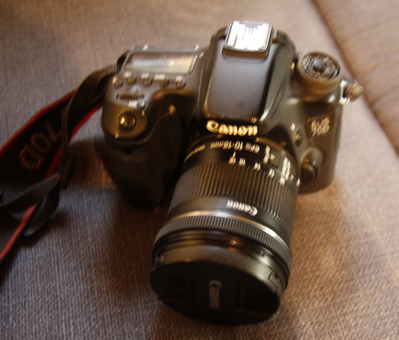 Canon Fotocamera: Canon 70D + Canon 10-18mm EFS Objektiv – Usato da Diegten venduto da dolphin04
