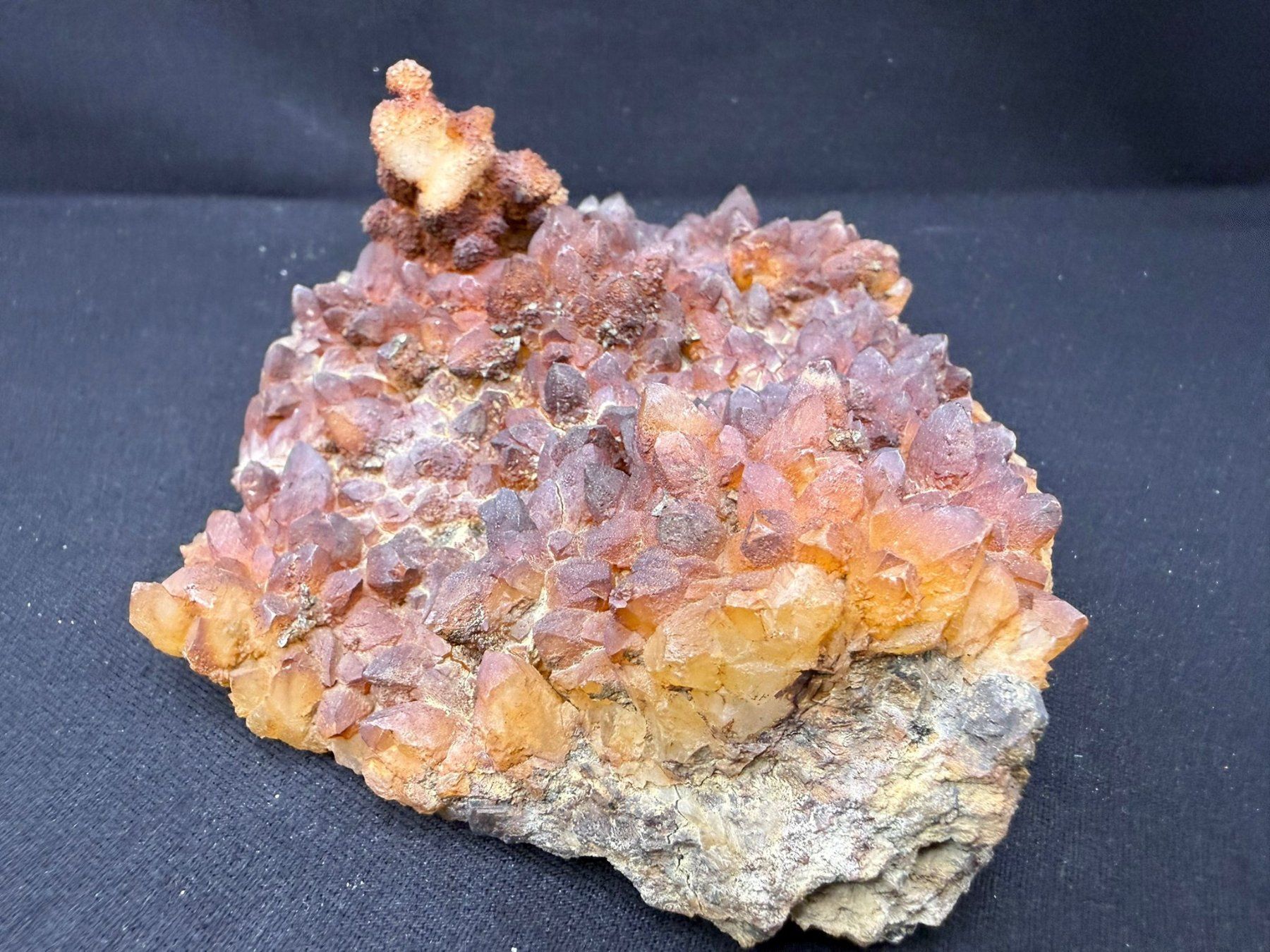 Minerali & Pietre curative: Bergkristall mit Limonit-Überzug – Usato da Schinznach Bad venduto da Demerald 6