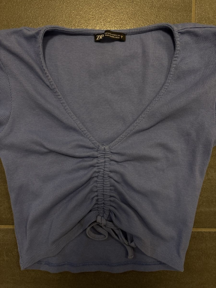 Zara T-shirt: Zara T-Shirt M – Usato da Rümlang venduto da svent 2