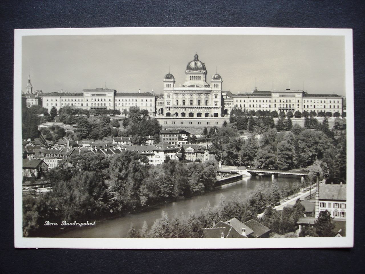 Cartoline postali: BERN Bundespalast Palais fédéral – Nuovo (secondo la descrizione) da Jona venduto da philajona