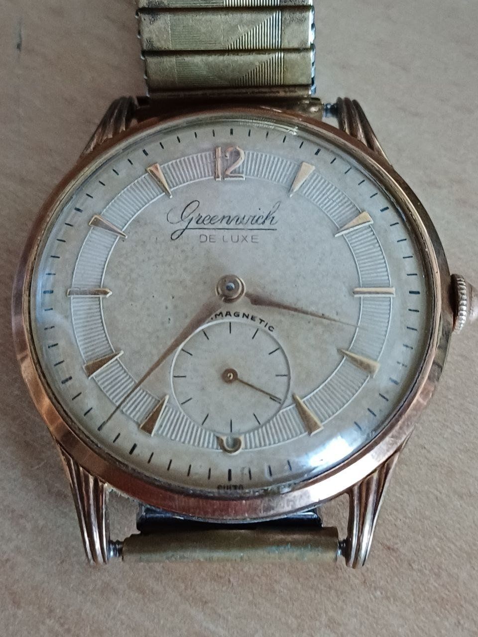 Swiss Orologi: GREENWICH DE LUXE ANTIMAGNETIC. – Usato da Bern venduto da Yunkom 1