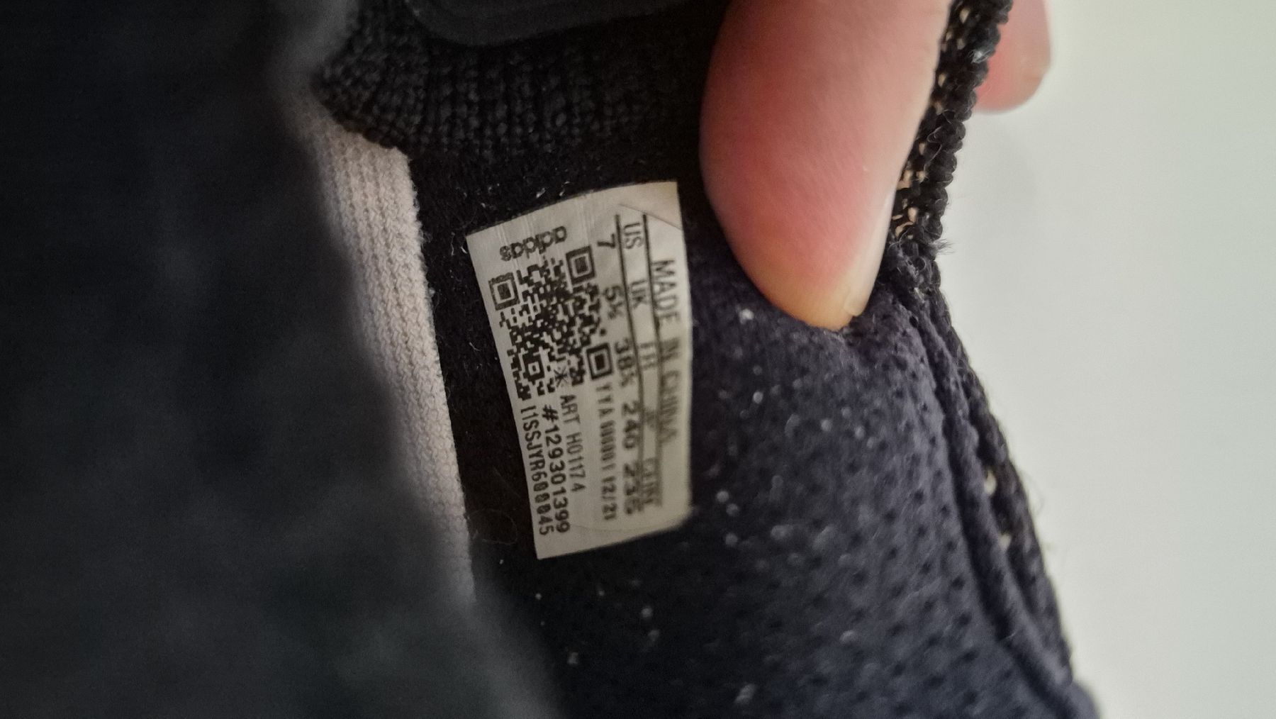Adidas Scarpe da donna: Adidas Ultraboost 22 Heat.Rdy – Usato da Crans-Montana venduto da san_ska 5