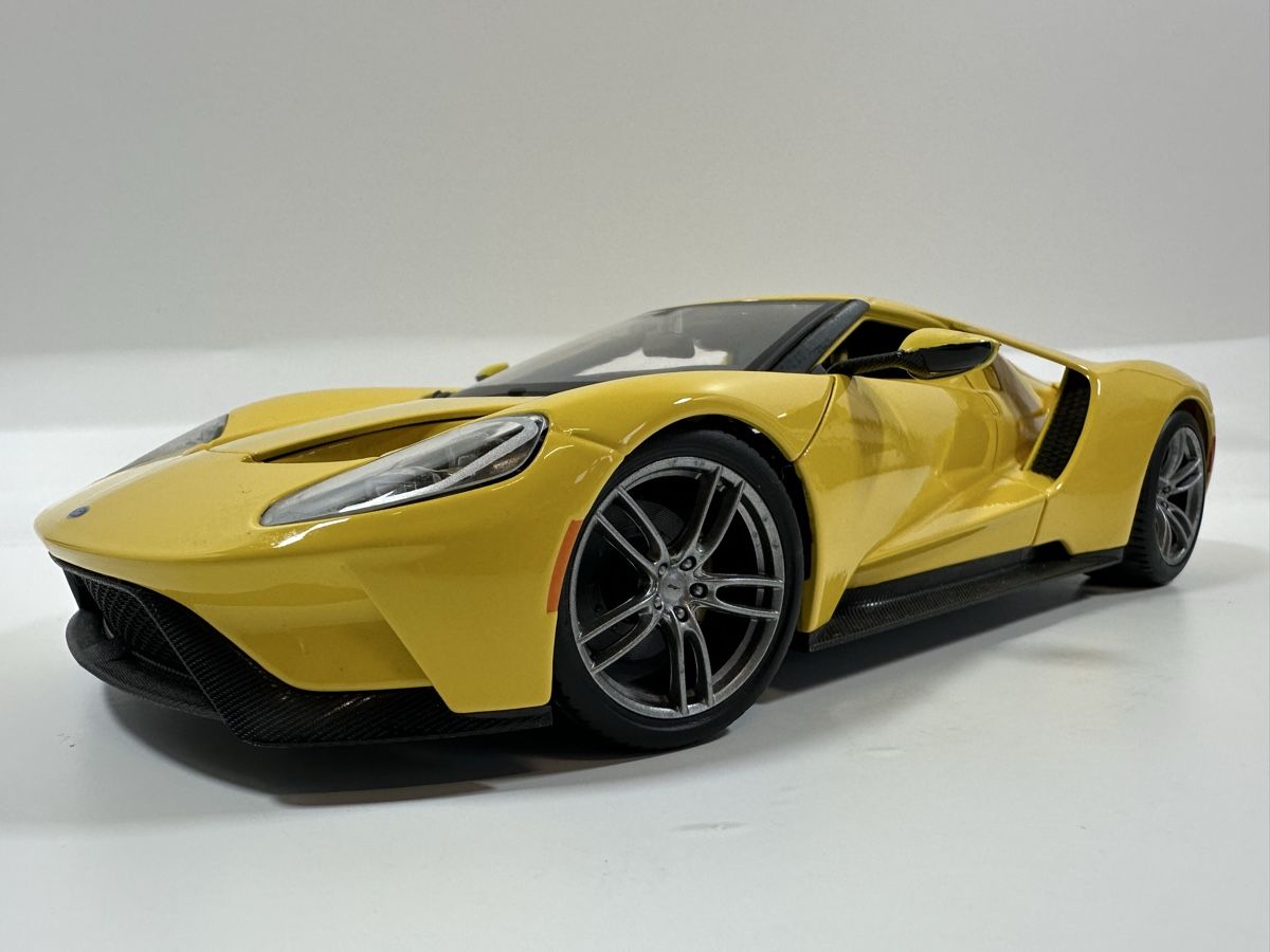 Maisto Modellini d'auto: Ford GT 1:18, gelb, MAISTO – Usato da Zofingen venduto da rf9_x2xt