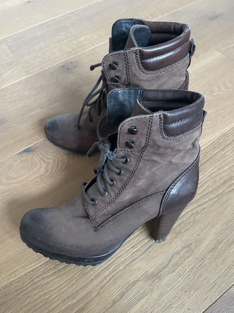 Damenschuhe: Stiefeletten – Gebraucht aus Aarwangen von erd_ngx8