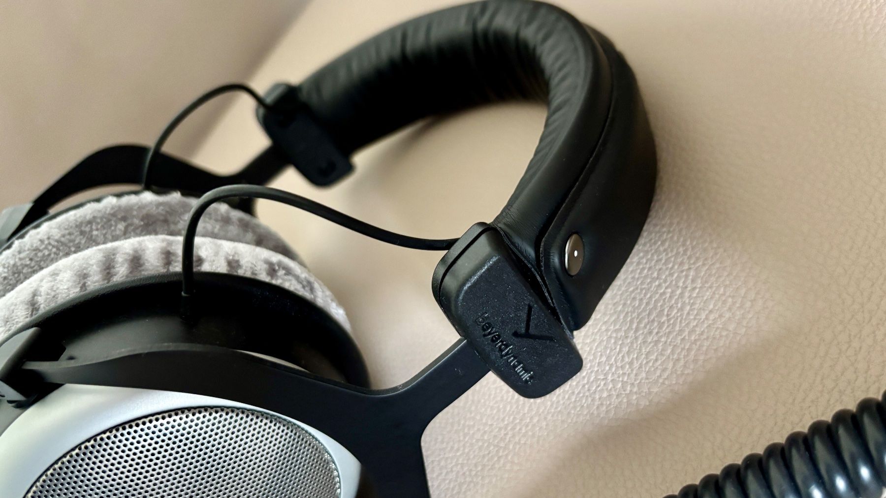 Beyerdynamic Kopfhörer: Beyerdynamic DT880 Pro 250 Ohm – Neu (gemäss Beschreibung) aus Lausanne von Pazuzu02 4