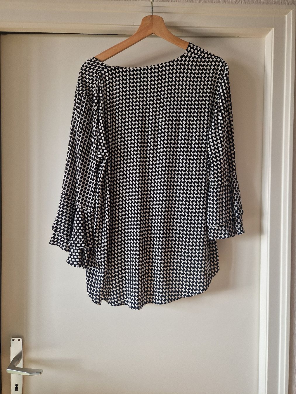 Zara Camicette: New blouse size L – Nuovo (secondo la descrizione) da Lausanne venduto da Issss 3