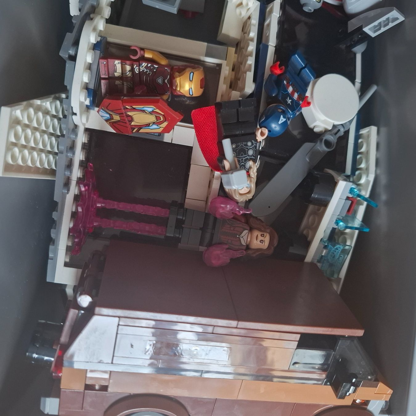 Lego Statuette: Lego Marvel – Usato da Flüelen venduto da ANZAFL 1