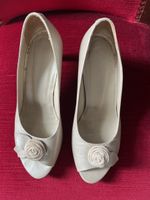 1 paire de chaussures BRENDA ZARO pointure 38 photo