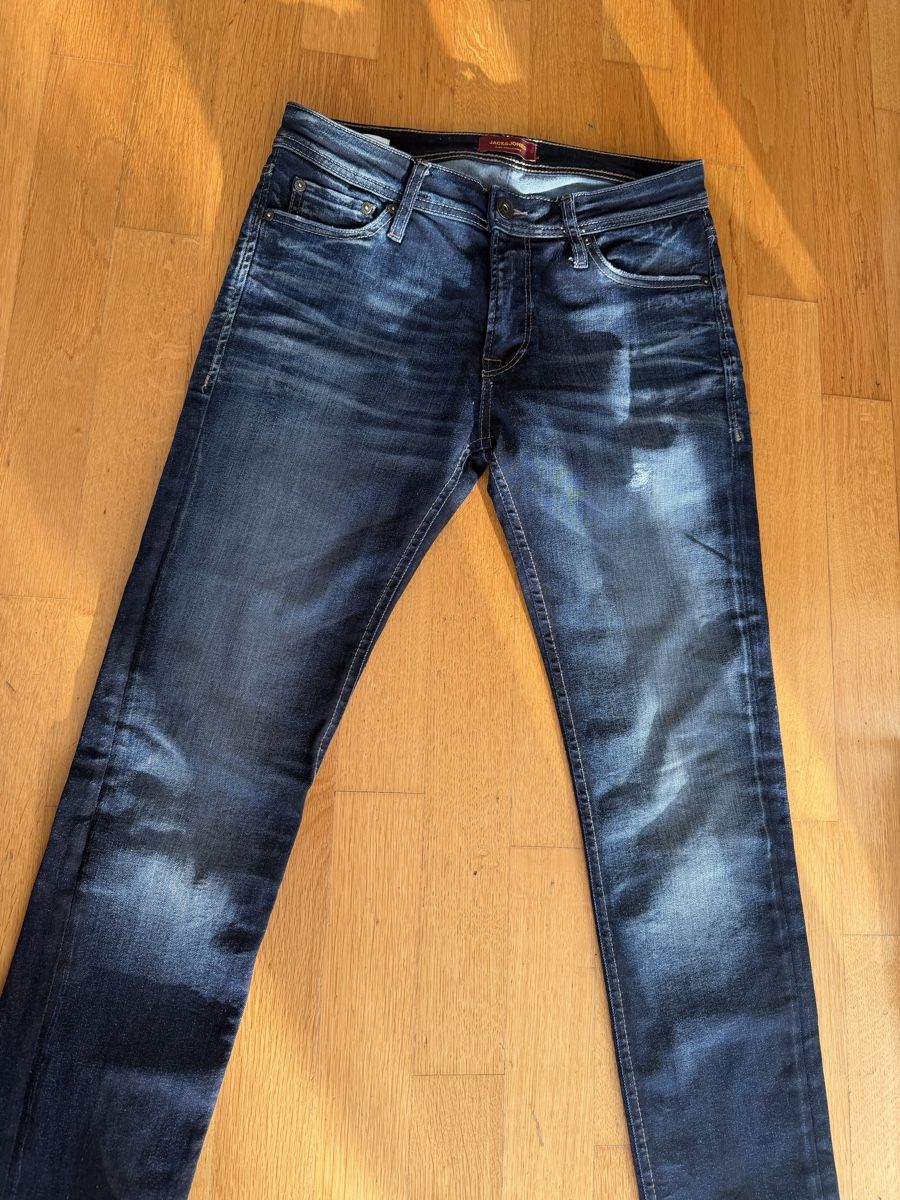 Jack & Jones Jeans: Jack Jones Jeans Top design – Usato da St.Gallen venduto da bubo2008 2