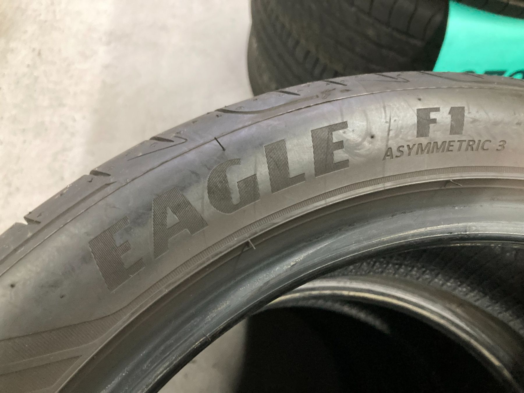 Goodyear Pneus & Kompletträder: 225/45R17 Sommerpneu Good Year – Gebraucht aus Cham von WB2223 3