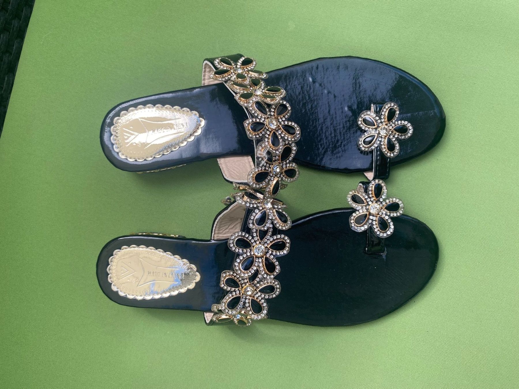 Damenschuhe: SUMMERTIME - stylische/edle Flip-Flops mit Décor, braun, 39 – Neu (gemäss Beschreibung) aus Winkel von ferrari2022 2