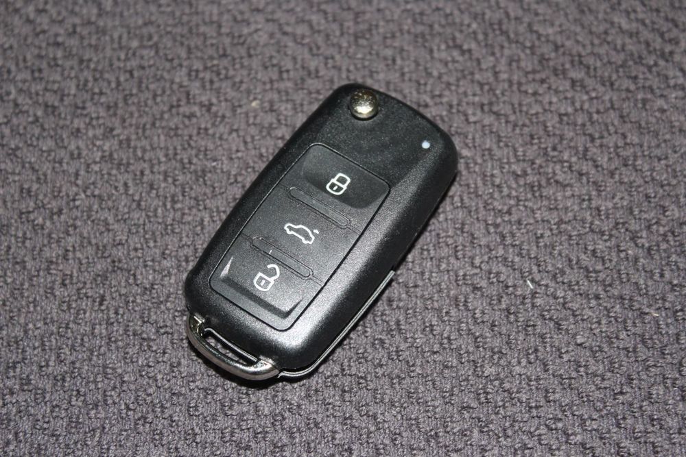 Schlüsselgehäuse mit 3 Tasten für Volkswagen Autoschlüssel