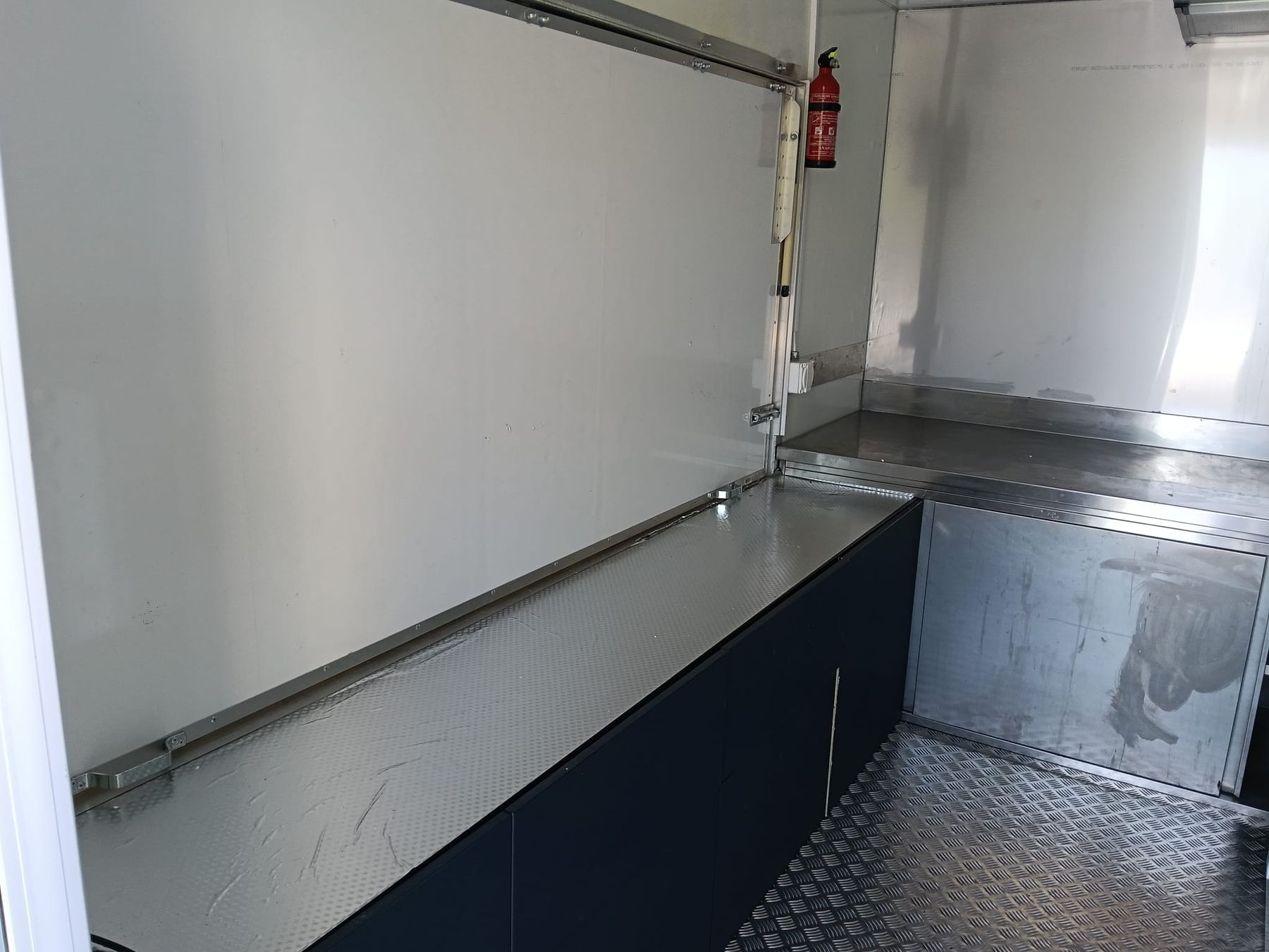 Autoribaltabili: food truck – Usato da Bern venduto da ahm_88xy 3
