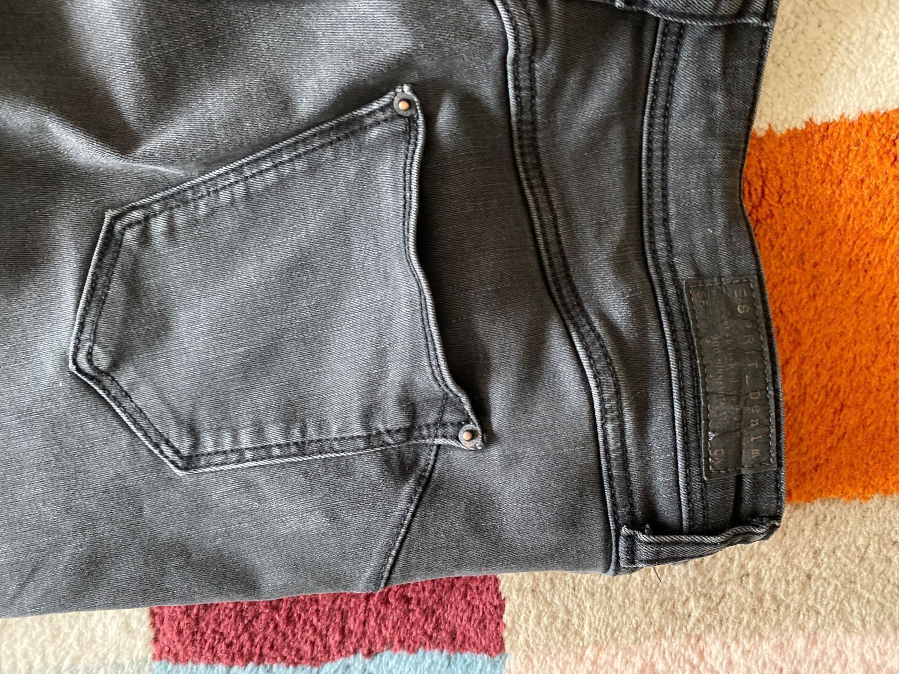 Esprit Jeans: Hose - Jeans Esprit Gr. 28/32 Damen – Usato da Winterthur venduto da britsi 5