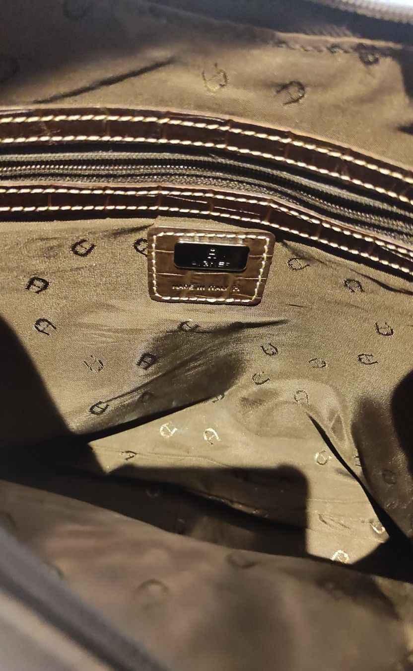 Aigner Taschen für Damen: Aigner bag – Gebraucht aus Zug von LindaManga 7