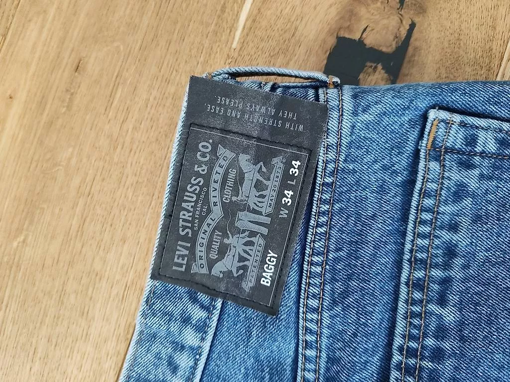 Jeans: Hosen Levis – Usato da Bern venduto da GoldenHornet88