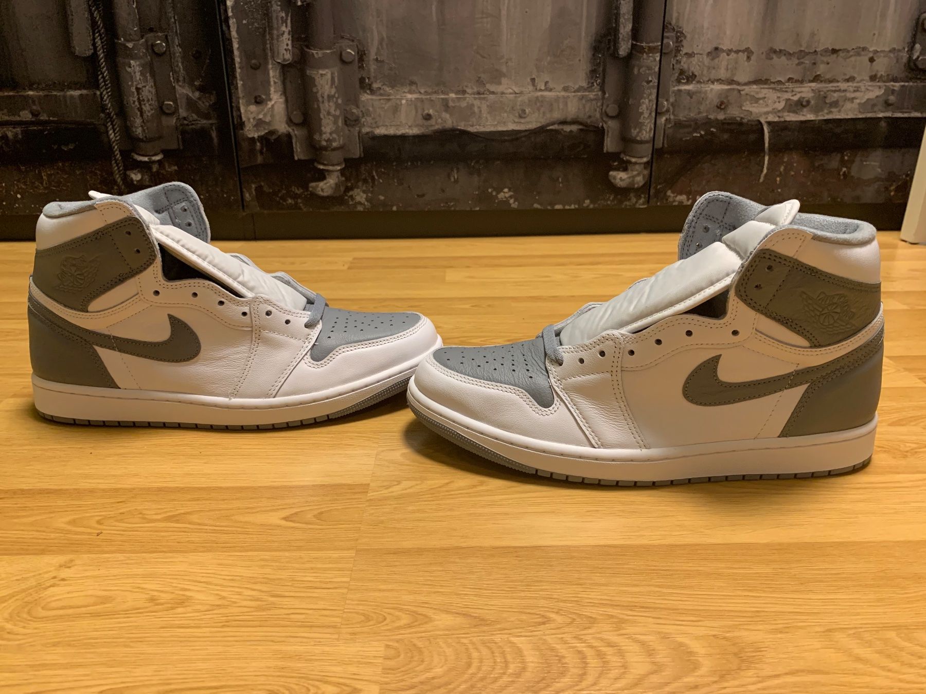 Jordan Scarpe da uomo: Air Jordan 1 – Nuovo (secondo la descrizione) da Wettingen venduto da Airjordan 4