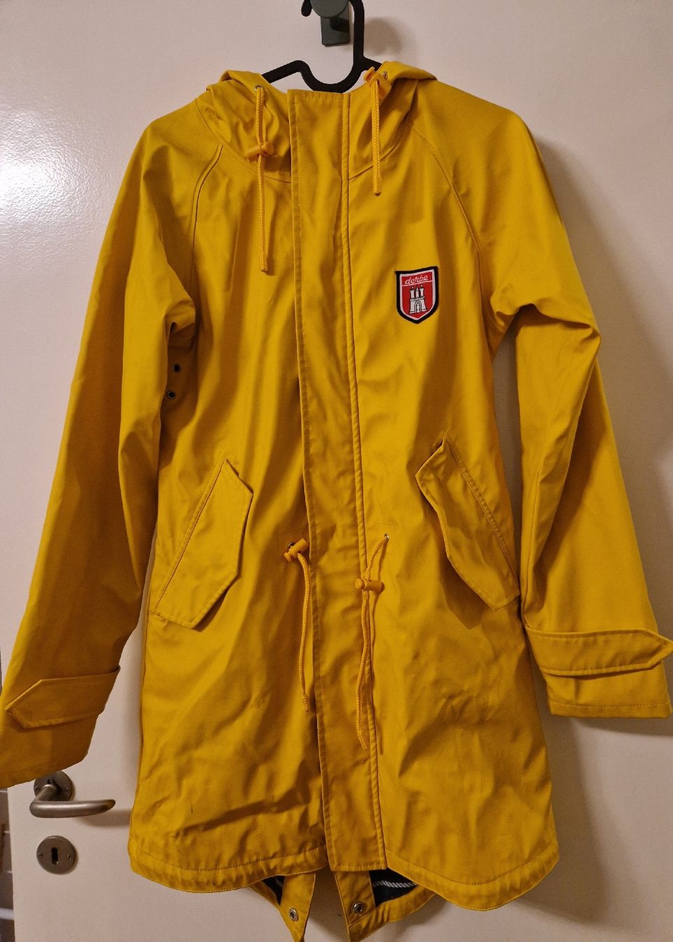 Giacche: Gelbe Regenjacke von Derbe, Grösse 34 – Usato da Zürich venduto da SunFlower_14