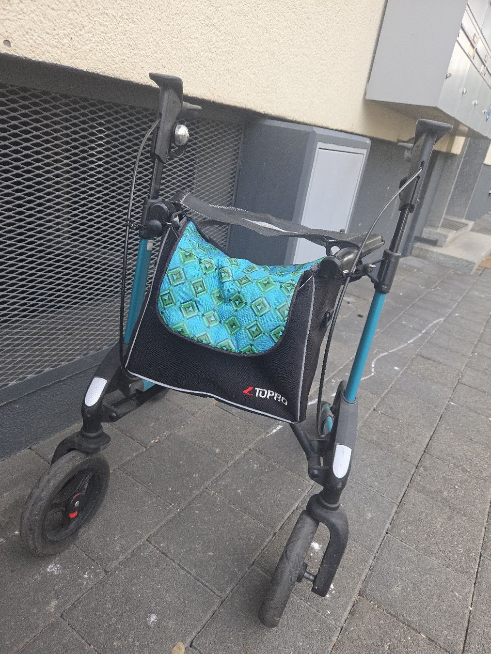 Ausili per la deambulazione: Déambulateur TOPRO état d'occasion – Usato da Bern venduto da abs76 1