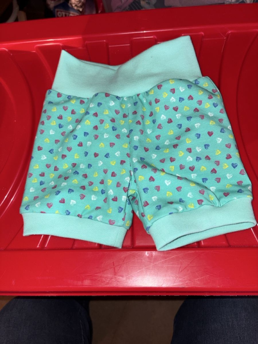 Pantaloni: Neue Handmade Pumphose kurz 74/80 – Nuovo e nell'imballaggio originale da Latterbach venduto da eselin23