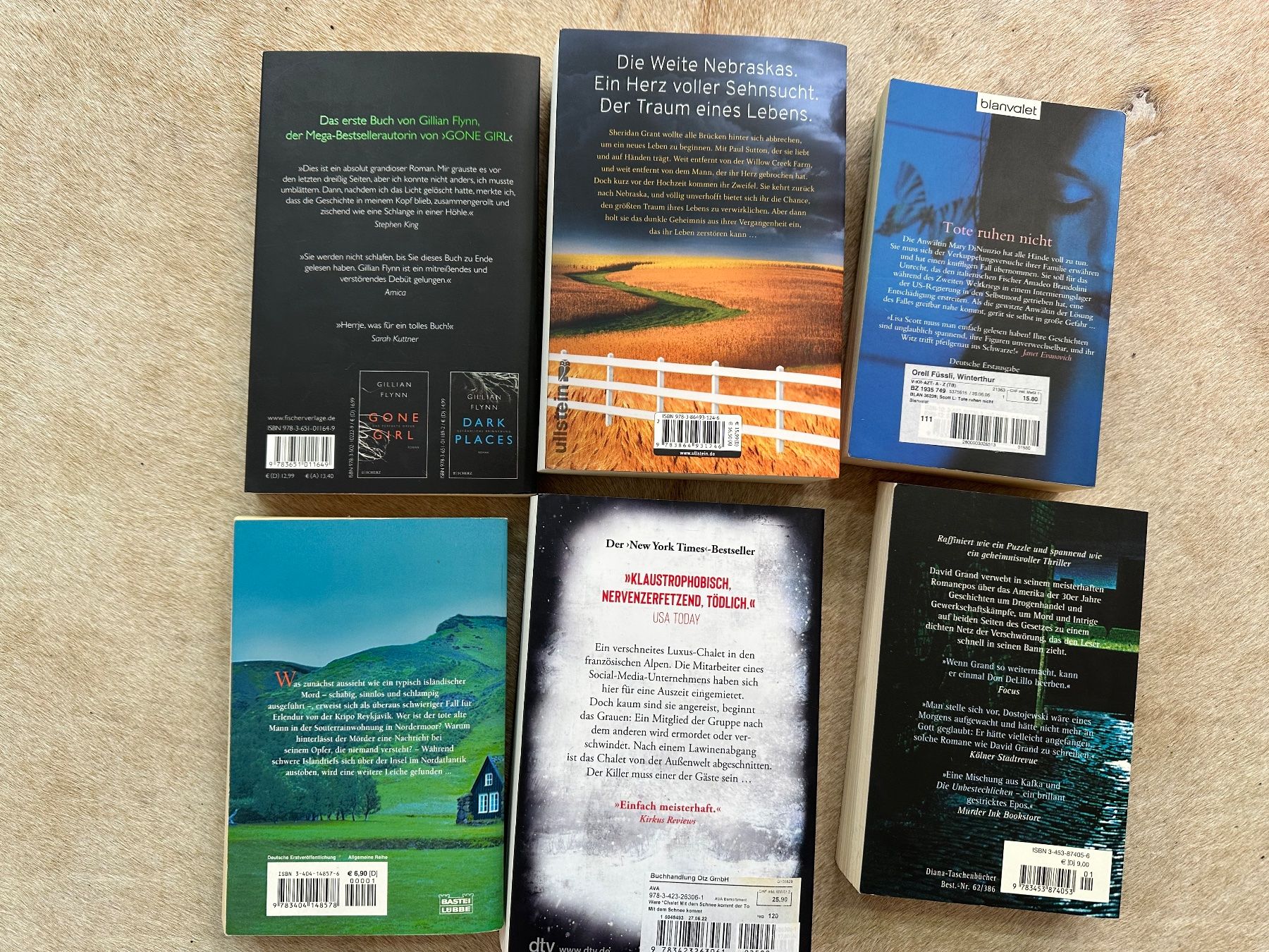 Libri: 6 Krimis / Thriller – Usato da Muri AG venduto da engelsherzli 1