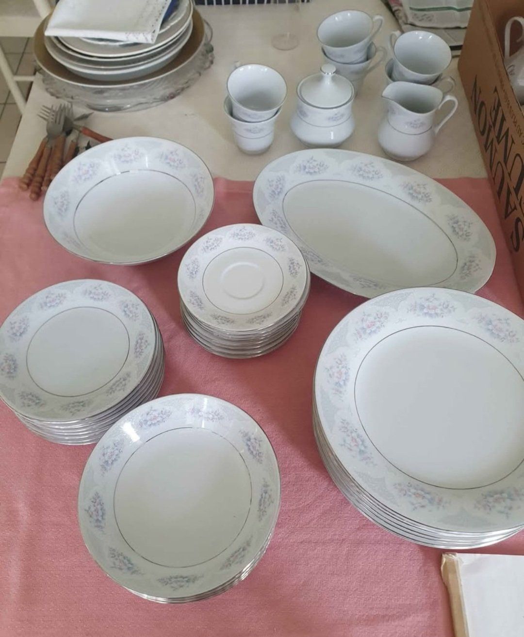 Set di piatti: Servizio di piatti non completo Lynns – Usato da Melano venduto da H-Sara