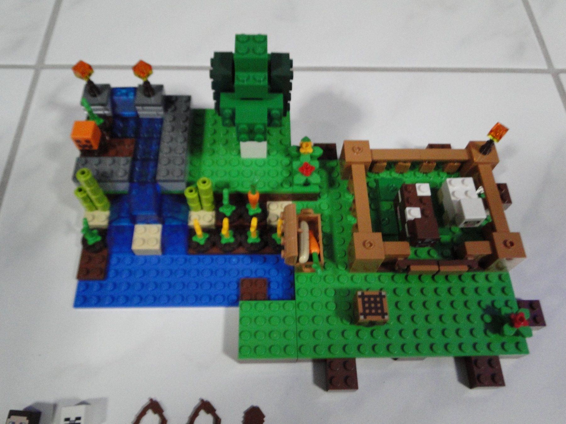 Lego Kit di costruzioni: Lego Minecraft 21114 – Usato da Schinznach Bad venduto da Prosperos 4