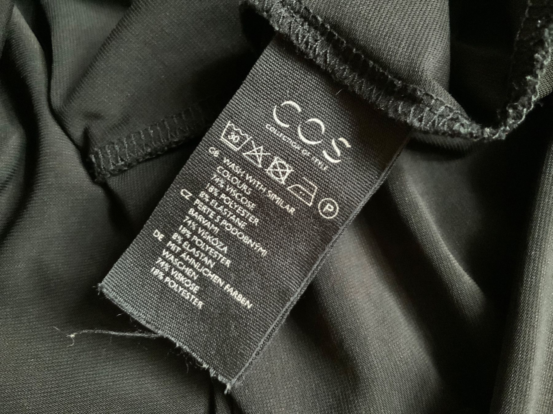 Cos Robes: Kleid Cos – D'occasion à Basel par dreiklang01 3