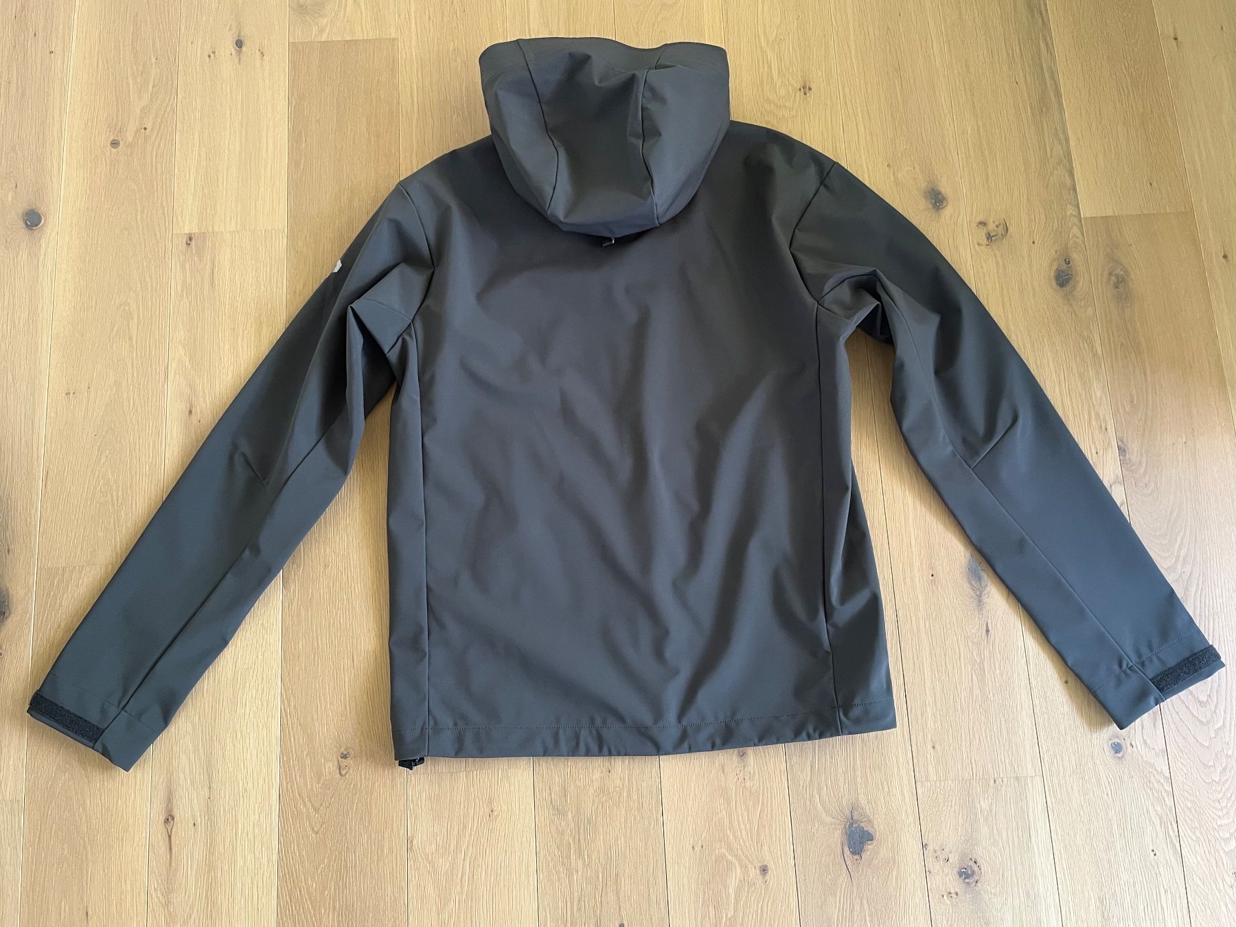 Peak Performance Giacche: Peak Performance, Shell Jacke, Gr. M wie neu! – Nuovo (secondo la descrizione) da St. Moritz venduto da 7000marie 1