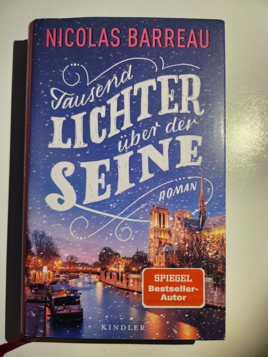 Bücher: Nicolas Barreau: Tausend Lichter über der Seine – Gebraucht aus Dietikon von Buchantiqdietikon