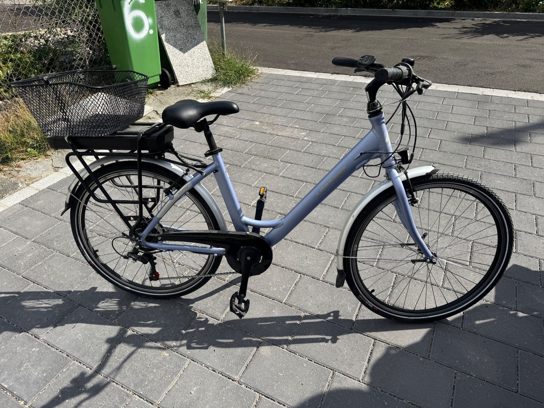 Leopard Biciclette: Leopard E-Bike Easy 26, 43 cm, cloud blue – Usato da Neuhausen am Rheinfall venduto da saabihaa 1