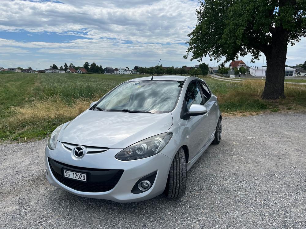 Mazda 2 Sport