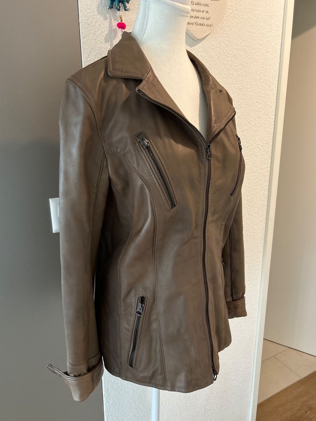 Vestes: Lederjacke braun echt Leder von Vit Moda Gr. IT48 – D'occasion à Brunnen par Nala2929 2