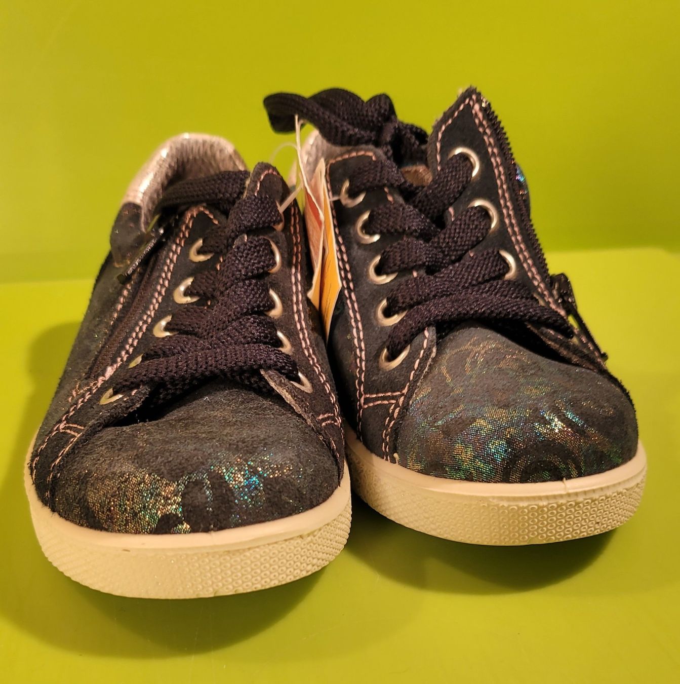 Scarpe per ragazzi: Schuhe NEU 26 TWISTY Glitzerprint Flexsohle – Nuovo (secondo la descrizione) da Emmenbrücke venduto da yanndrechsler 5