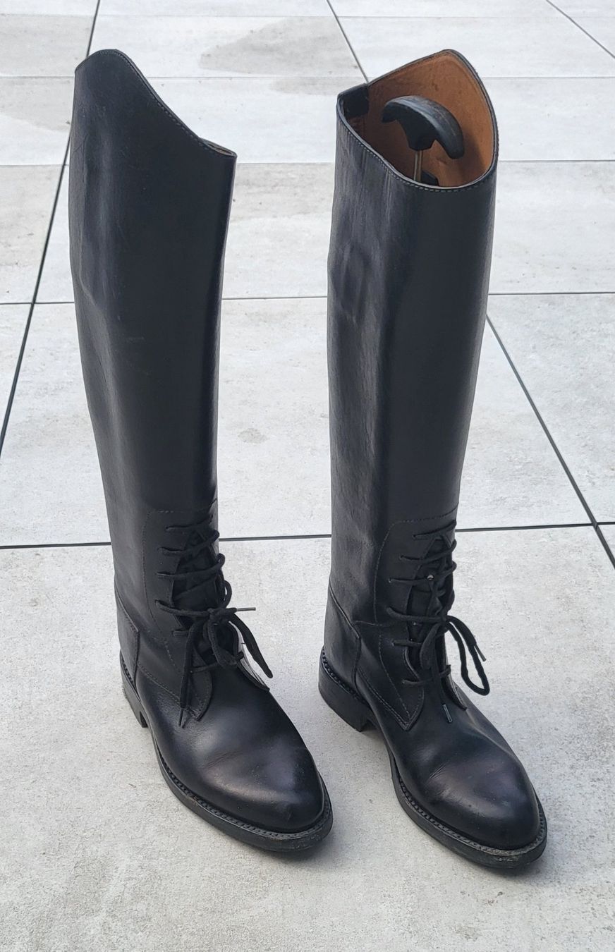 Scarpe da donna: Leder Reitstiefel Gr. 38 – Nuovo (secondo la descrizione) da Adlikon b.Regensdf venduto da YvZi 2