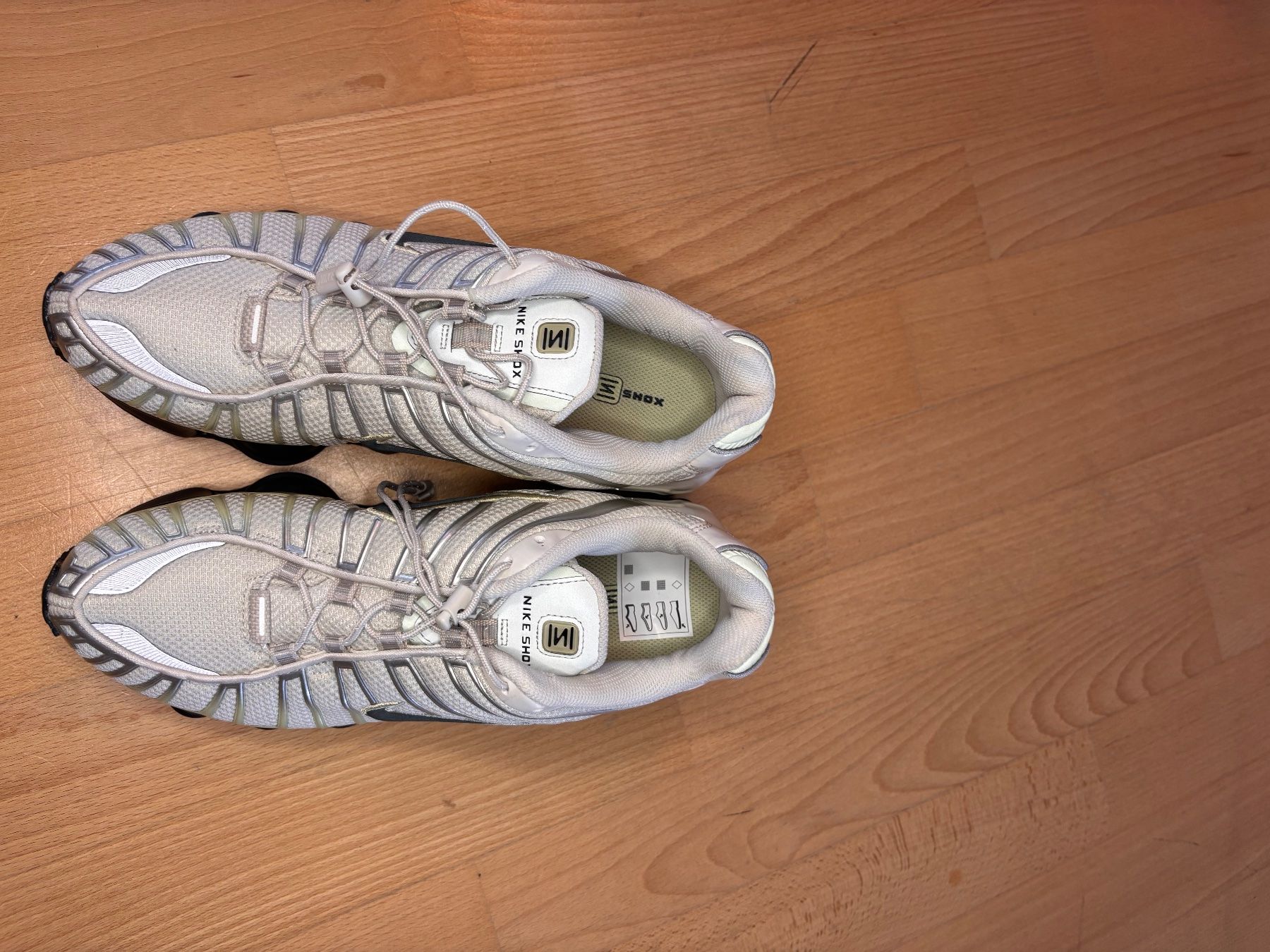 Nike Scarpe da uomo: Nike Shox – Nuovo e nell'imballaggio originale da Winterthur venduto da Daira01 2