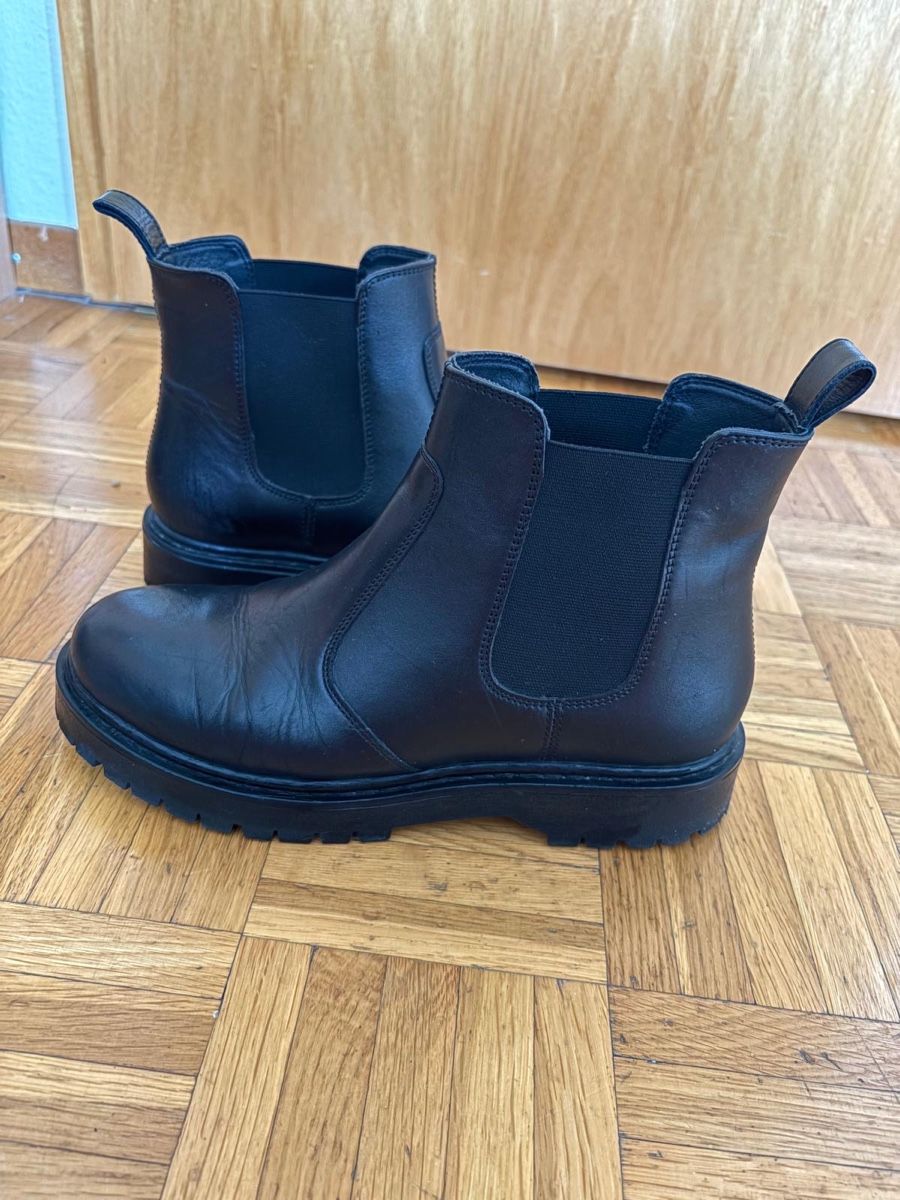 Geox Scarpe da donna: Bottines GEOX – Usato da Le Landeron venduto da Gianns46 1