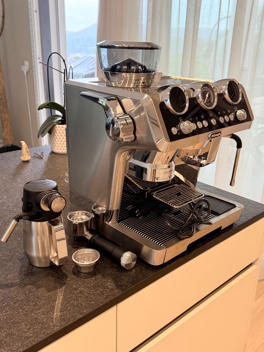 De'Longhi Kaffeemaschinen & Espressomaschinen: De Longhi La Specialista Maestro – Gebraucht aus Rorbas von 9757paul 1