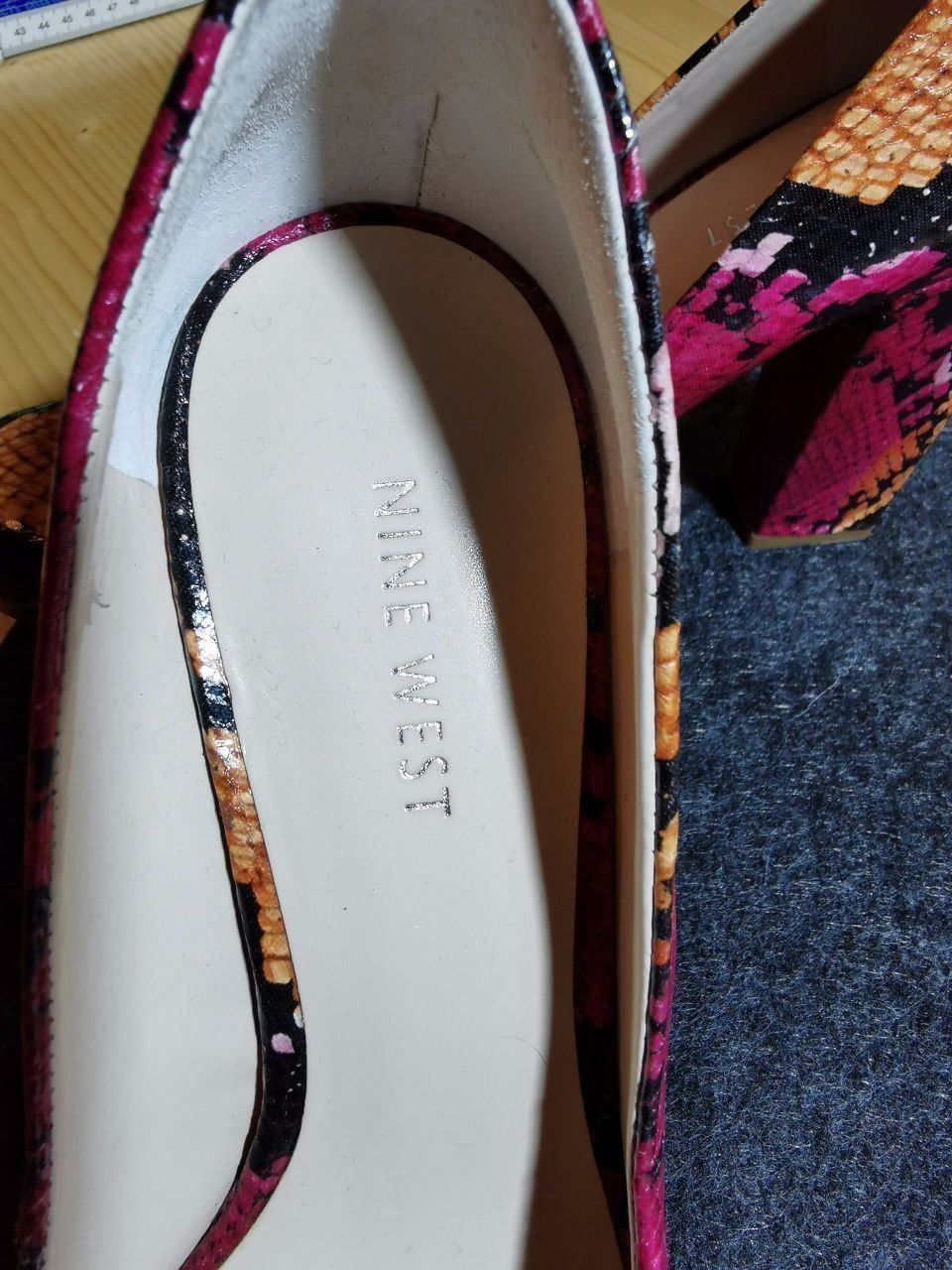 Damenschuhe: Schuhe "Nine West" Schlangenprint Gr. 39 – Gebraucht aus Sirnach von windrad65 5