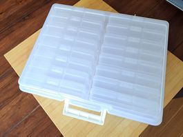 Sortierkasten / Aufbewahrungskoffer mit Fächern, neuwertig
