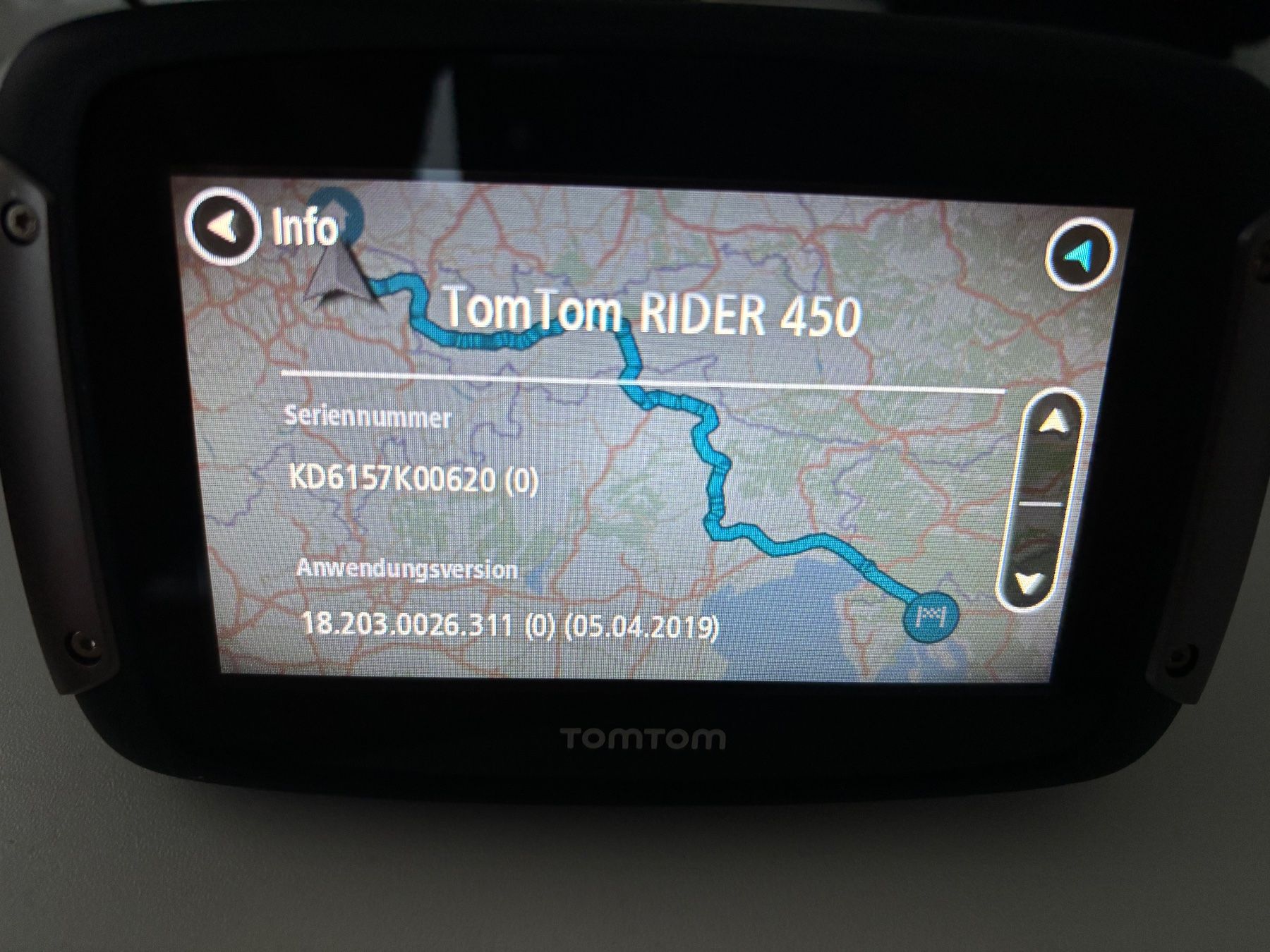 Tomtom Navigatori: TomTom Rider 450 Motorrad Navi – Usato da Thundorf venduto da bibi070 1