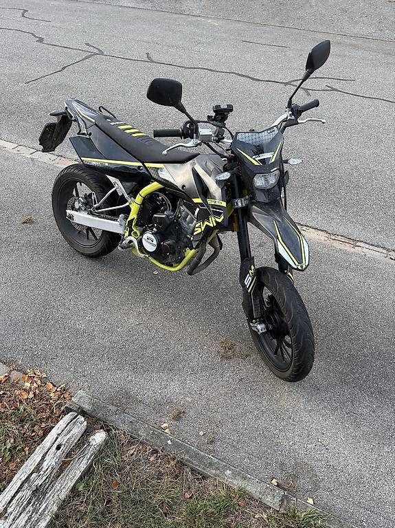 SWM Strasse: Swm Sm 125R – Gebraucht aus Hermetschwil-staffeln von lau_n9rk